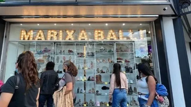 marixa balli cerro su local de ropa en flores por la crisis economica