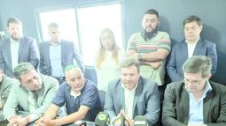 Avanza la regulación de Uber Auto y las motos pueden seguir trabajando