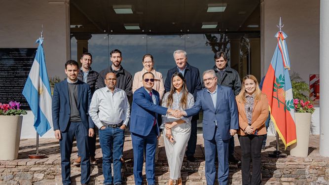 Catamarca y Emiratos Árabes se asocian para la exploración