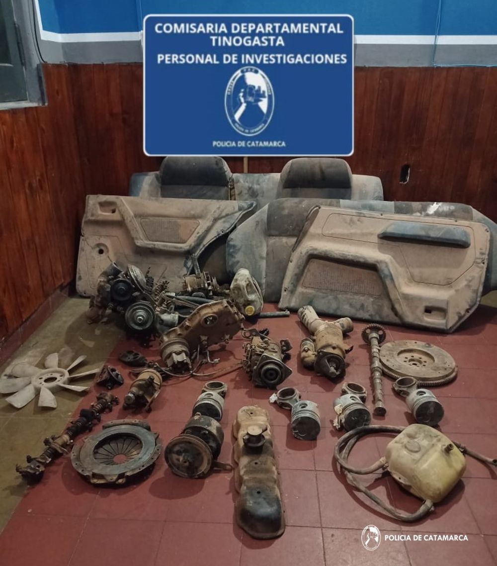 Secuestro. Un block de motor con todas sus partes mecánicas.