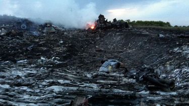 cayo un avion de malaysia airlines en ucrania con 295 pasajeros a bordo