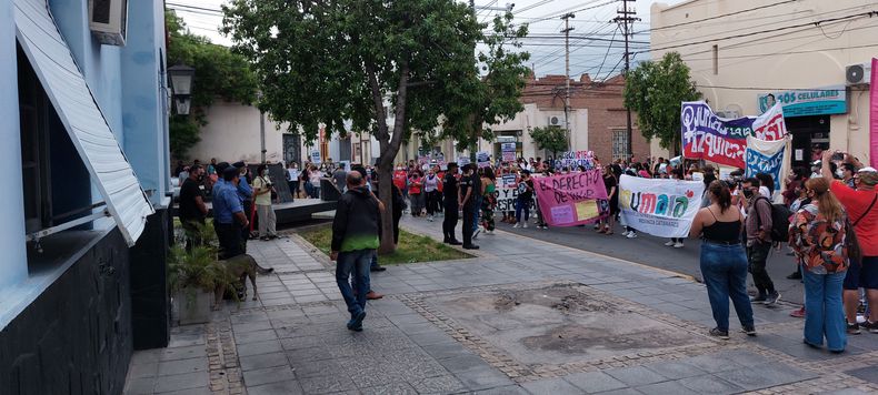 Marcha por Cinthia Aranda