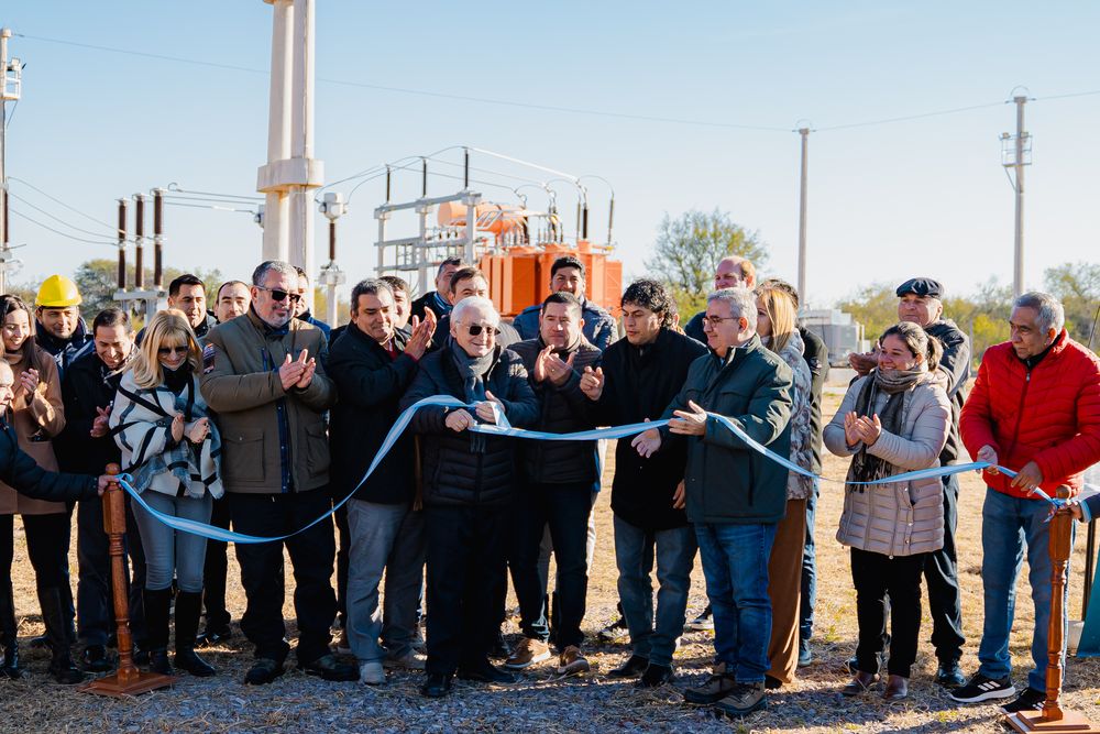 El Gobernador inauguró la nueva Estación Transformadora de Las Cañas  (2).jpg