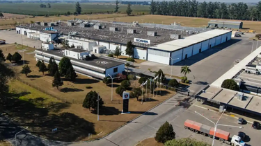 scania vuelve a suspender lineas de produccion