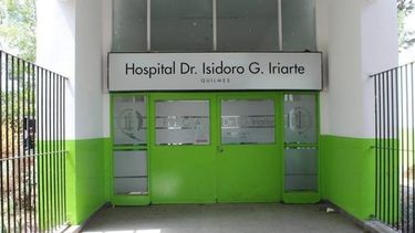 se golpeo la cabeza y le robo a la medica que lo atendio
