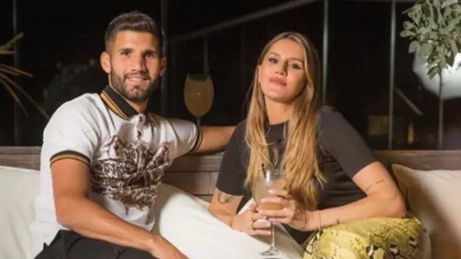 Mica Tinelli anunció su ruptura con Licha López tras seis años de relación
