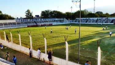 clausuraron una de las tribunas de la liga chacarera e intimaron a su presidente, lucas cisternas