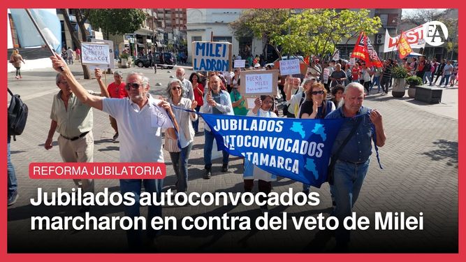Jubilados autoconvocados marcharon en contra del veto de Milei