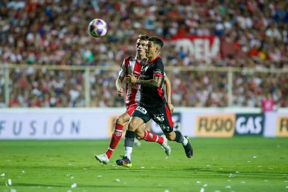 Huracán empató 0 - 0 ante Instituto.