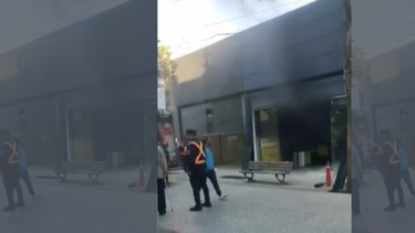 Incendio en Peatonal Rivadavia.&nbsp;