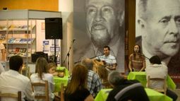 Expo Libros del NOA en la EVEA, por el Festival de la Palabra
