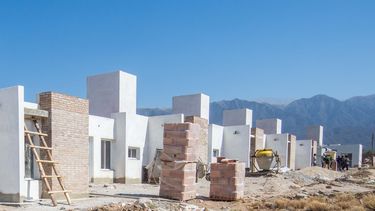 El crédito es para un plan de obras públicas.