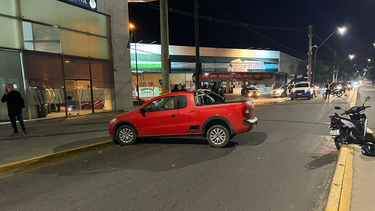 realizo una maniobra imprudente y termino chocando