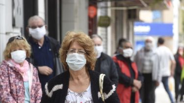 Por la pandemia, prorrogan hasta fin de año los aumentos por decreto para los jubilados