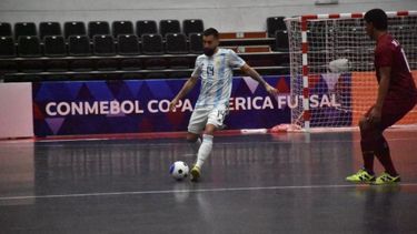 La Selección de futsal lo definió rápido y pasó de la fase de grupos.