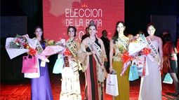 Agustina Barot es la nueva reina del Poncho 2015