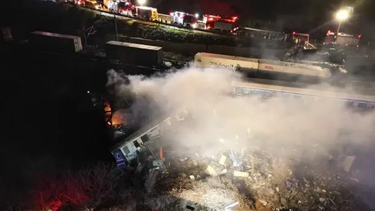 Trágico choque de trenes en Grecia: al menos 36 muertos y 85 heridos
