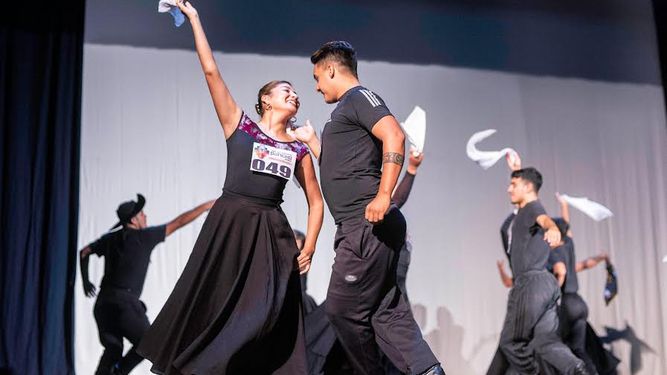 Convocan a bailarines a audicionar para el cuadro de apertura del Poncho 2024