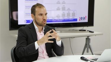 Bonistas: Fondos de inversión importantes elogiaron la propuesta diseñada por Guzmán