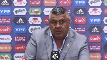 por amenazas, sin amistoso