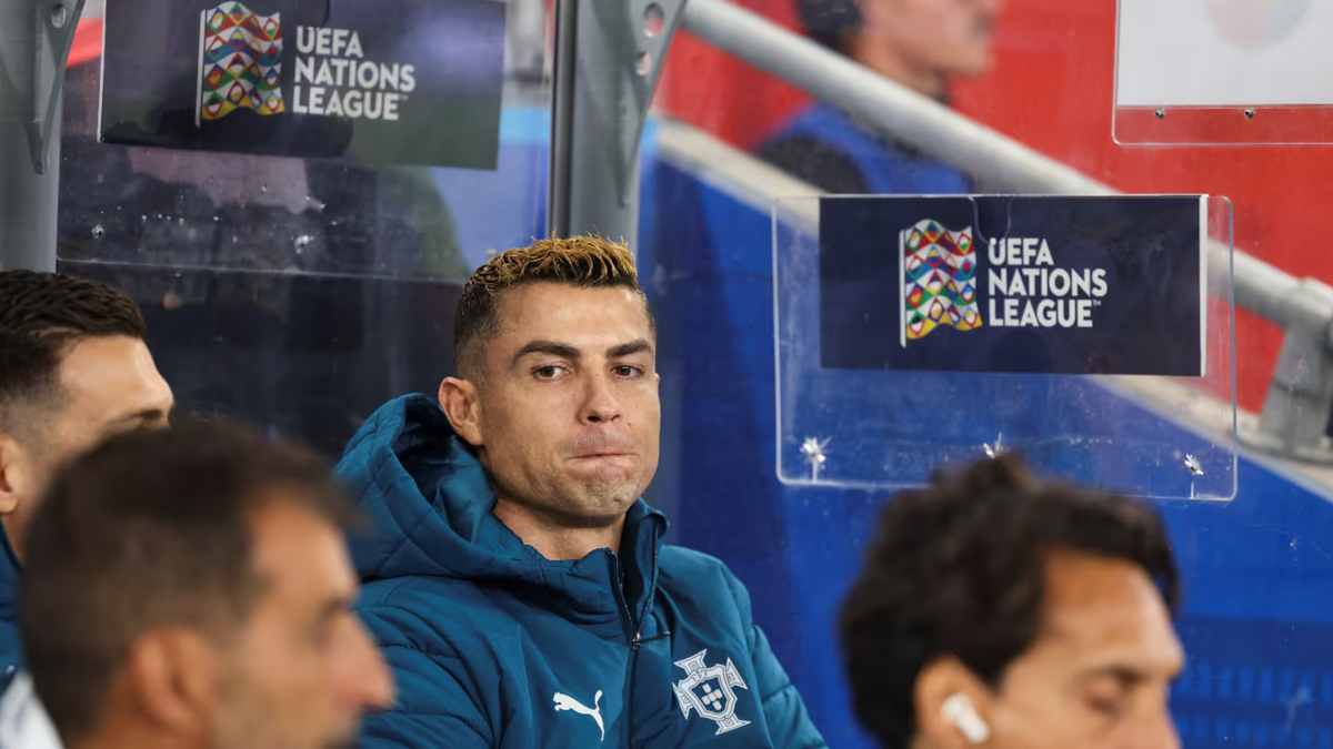 Cristiano Ronaldo abandonó la concentración de la Selección portuguesa tras ser relegado por el DT