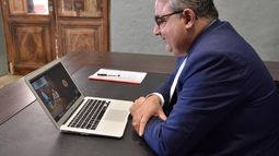 Habría acuerdo para que los IES continúen en Educación