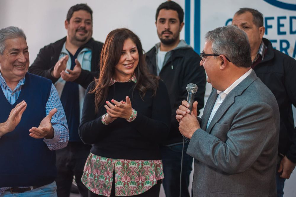 Raúl Jalil destacó el diálogo con los gremios y comprometió analizar el pago de adicionales&nbsp;