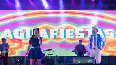Un sábado con más de 850 niños y el colorido show de Aguafiestas