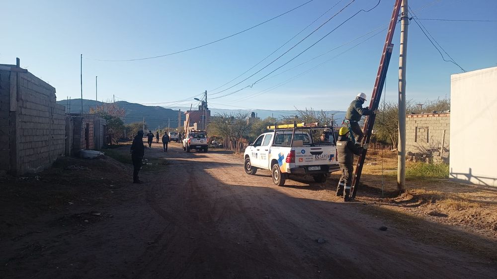 Por conexiones clandestinas se quemaron tres transformadores
