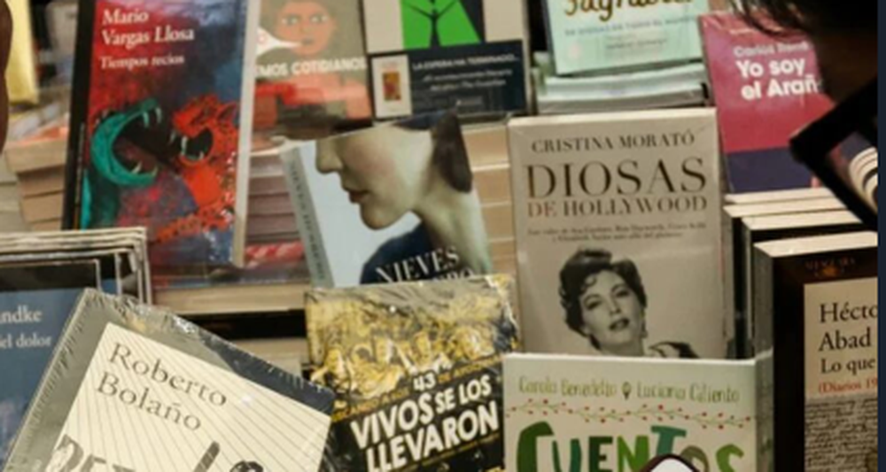 Para todos los gustos. Basta recorrer algunas librerías para encontrar el libro adecuado.