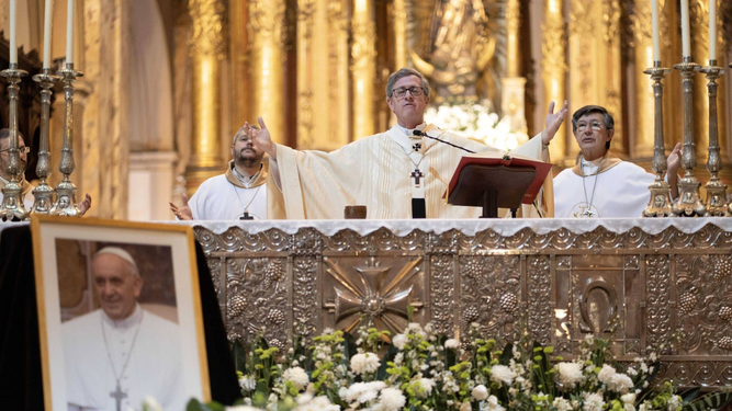 Se nos murió el Papa de todos, el Papa de los pobres