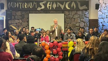 Rubén Manzi encabezó el lanzamiento de campaña en Belén