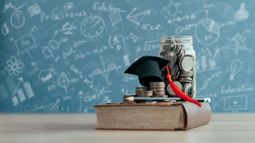 Fuerte caída de la inversión en educación en la última década