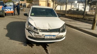 Dos autos protagonizaron un violento accidente