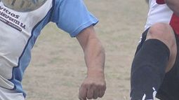 Falleció mientras jugaba al fútbol