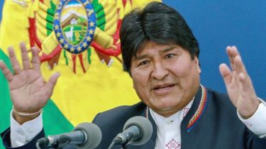 Congreso de Perú declaró persona no grata a Evo Morales