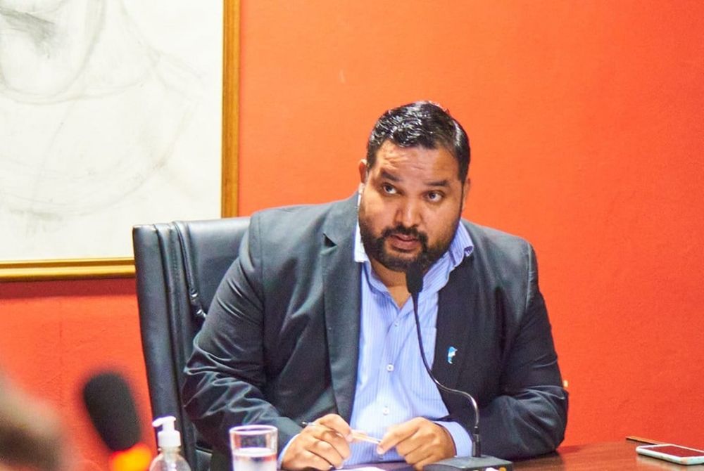 Presidente. Franco Iramaín.