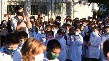 Todos juntos. Los chicos regresaron a clases ya sin el sistema de burbujas que había impuesto la pandemia.