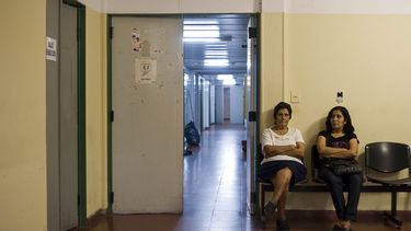 Intentó robar en una casa y lo apalearon los vecinos
