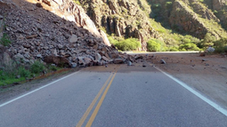 Piden extrema precaución por derrumbes en rutas provinciales 4 y 5 Piden extrema precaución por derrumbes en rutas provinciales 4 y 5