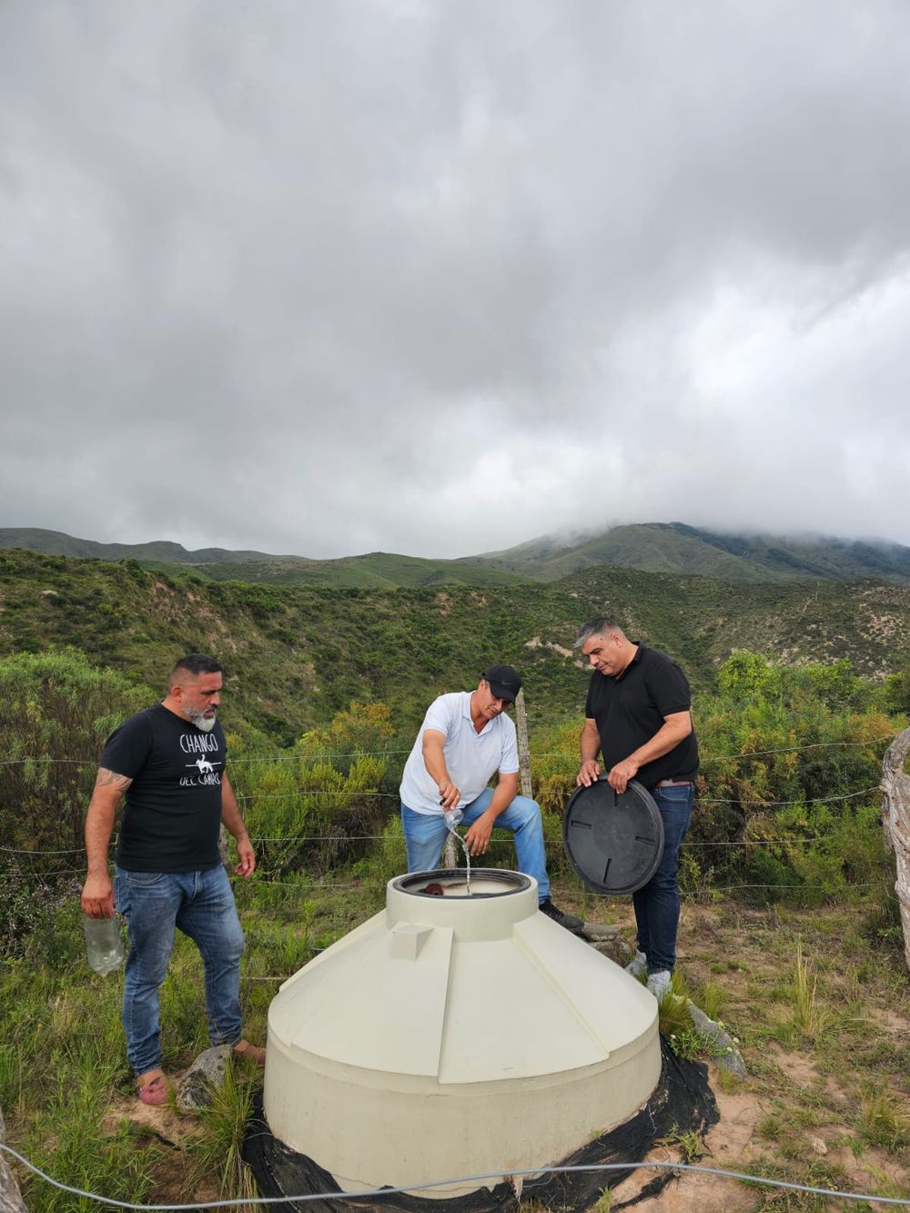 Realizan estudios de suelo para mejorar el servicio de agua en Aconquija