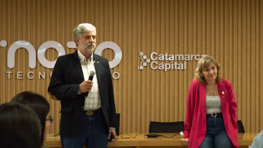Juan José Sánchez y Claudia Palladino