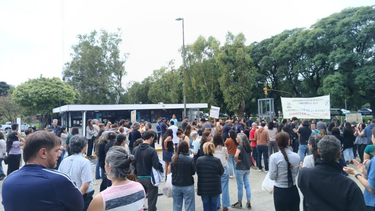 con el desmantelamiento del inti, el gobierno amenaza despedir a unos 700 tecnicos y profesionales