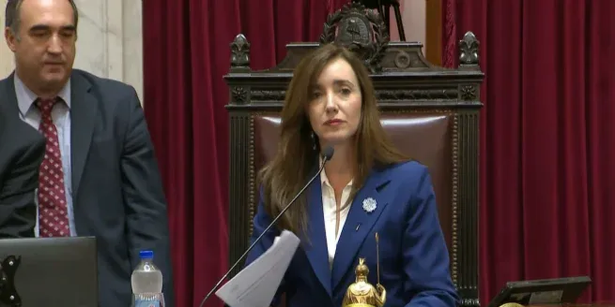 Victoria Villarruel giró a Diputados el proyecto de la reforma laboral Victoria Villarruel giró a Diputados el proyecto de la reforma laboral