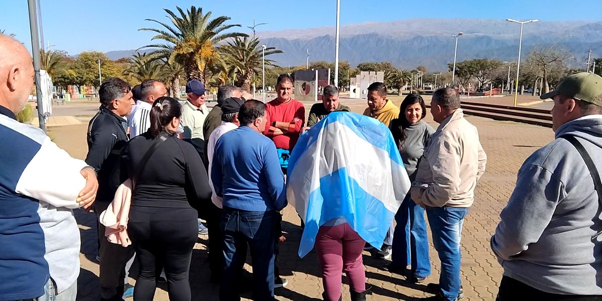 Policías autoconvocados en asamblea.