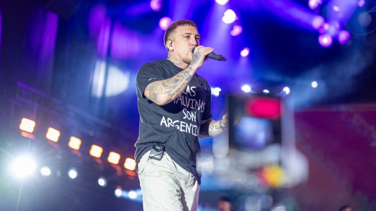 Una multitud vibró en El Patio con El Polaco y Paquito Ocaño