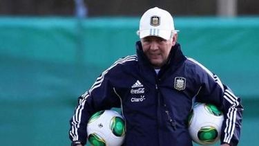 sabella confirmo los 26 que inician las practicas