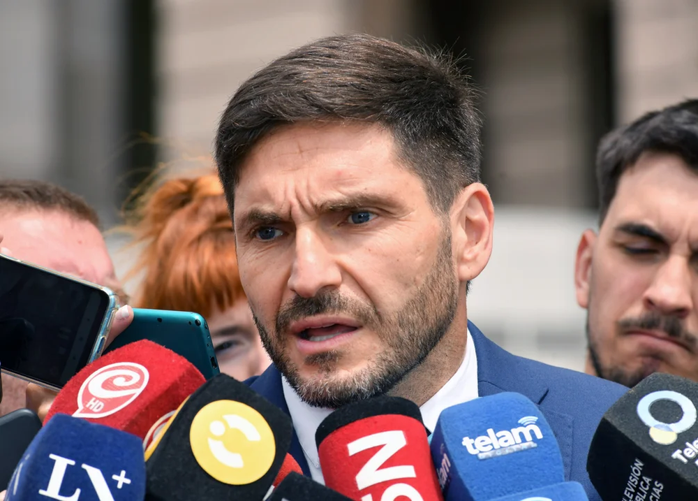 El gobernador de Santa Fe, Maximiliano Pullaro