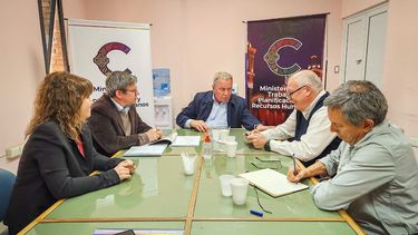 Corredor Ferroviario Bioceánico. Rubén Dusso se reunión con representantes de la UNT.&nbsp;