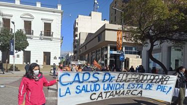 aprosca anuncio que seguira con las medidas de fuerza